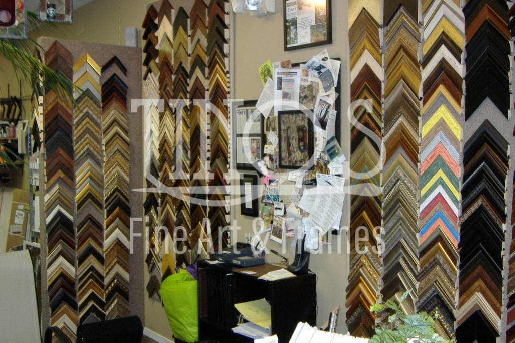 gallery-frame-corners-2011-04-19.jpg
