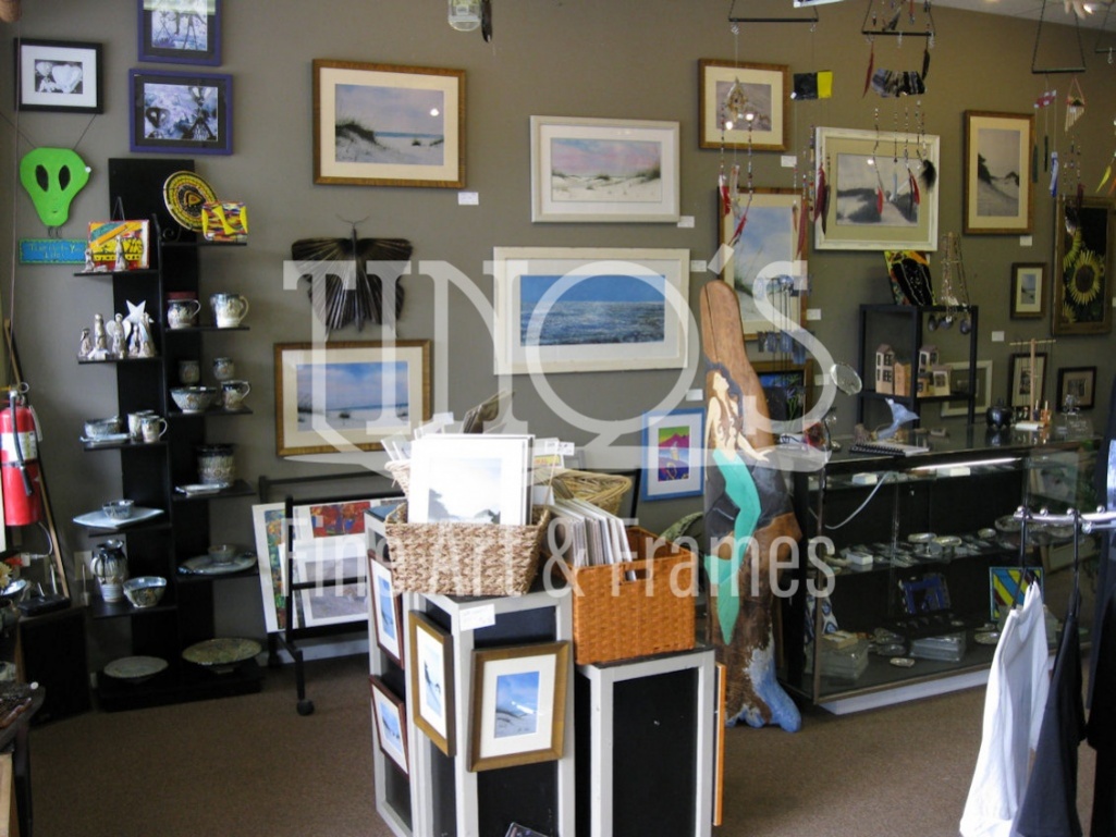gallery-north-wall-2011-07b.jpg
